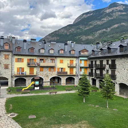 Bpirineos-Parque Los Tilos 3 Benasque Exterior photo
