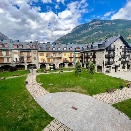 Bpirineos-Parque Los Tilos 3 Benasque Exterior photo